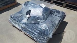 1 Pallet Floor Mats Spare Parts