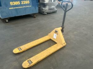 2.5t Pallet Jack.