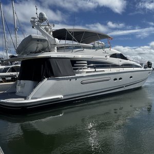 2002 Fairline Squadron 62