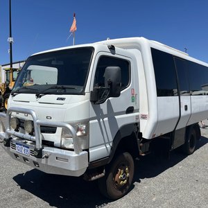 BUS, FLEET and 4x4 Personnel carrier auction