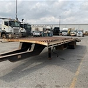 HINO CAR CARRIER TRUCK & 6 CAR CAR CARRIER TRAILER