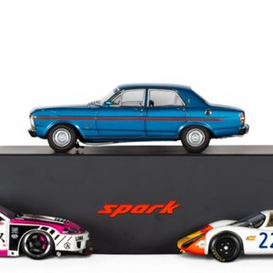 The Mixed Marque Model Auction