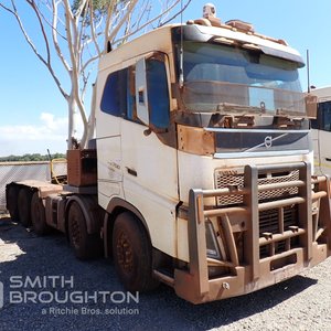 Sale #4100 – Salvage Trucks & Light Vehicles.