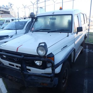 2004 Toyota Landcruiser Troop Carrier 4WD Manual - 5 Speed Troop Carrier