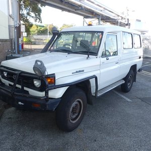 2005 Toyota Landcruiser Troop Carrier 4WD Manual - 5 Speed Troop Carrier