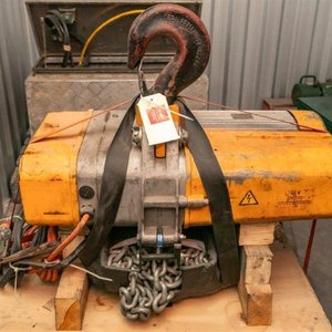 Forklift, Workshop, Industrial Hydrualic & Lifting Equipment
