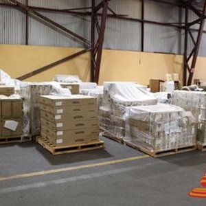 New Unios Lighting Stock Clearance Online Welshpool Auction