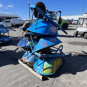 Pallets Of Wheelbarrows & Safety Steps- Unreserved