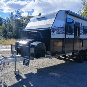 2024 Ozstar Tandem Axle Caravan (X- Demo)