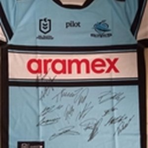 MOVIE & SPORTS SIGNED MEMORABILIA