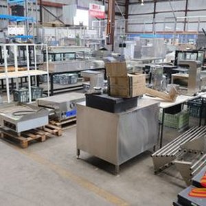 Commercial Kitchen & Restaurant Equipment, Refrigeration Display Cabinets and Seating Online Welshpool Auction