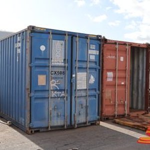 40Ft & 20Ft Containers, Pre-Fabricated Bathroom Unit and Transportables Online Welshpool Auction