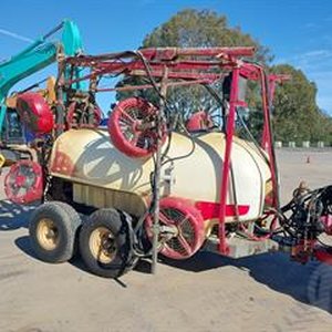 Horticultural Tractors & Various Equipment