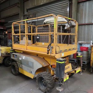 Gollant — Major Timber Yard Auction Joinery P And E Trucks And Forklifts