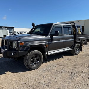 Toyota Landcruiser Liquidation Auction