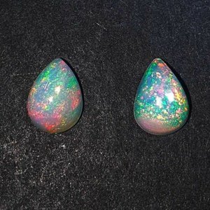Luxurious Pearl & Gemstone Jewellery