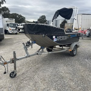 2009 Stacer Shimano Kill Fish Boat