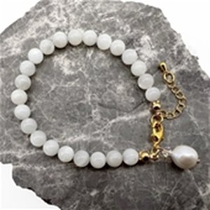 M&N Emporium Pearl & Gemstone Bracelet Sale!
