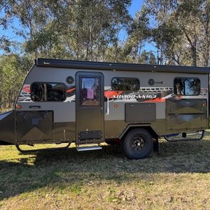 2026 ARMOR AX163 Hybrid Off Road Caravan (Unused)