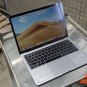 Apple iPads, iPhones, iMacs, Macbooks & Dell SFF PC's Online Welshpool Auction