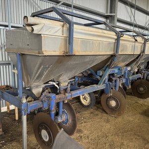 Macadamia End of Development Sale