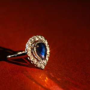 Jewellery, Watches & Gemstones