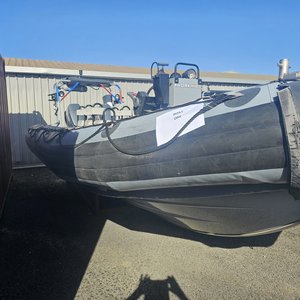 Cairns Online Ex-Military RHIB and Marine Equipment