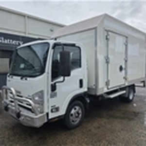 2015 Isuzu NPR200 Medium 4x2 Pantech & 2015 Isuzu NPR400 Long 4x2 Pantech