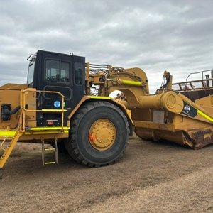 EOI - 2 X Caterpillar 637G Scrapers