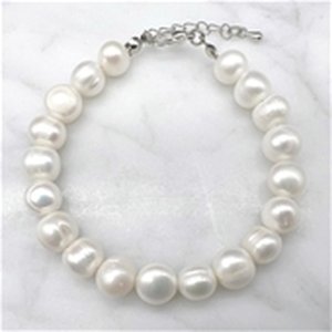 M&N Emporium Pearl & Gemstone Bracelet Sale!