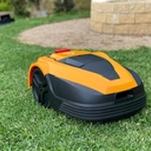Robotic Lawn Mowers, Vacuums, And Pool Cleaners - VIC Pickup