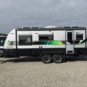 2025 Roadstar Caravans GT Sport Cross Country (Ex- Demo)