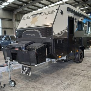 2024 Ozstar Single Axle 15ft Caravan (Ex- Demo)