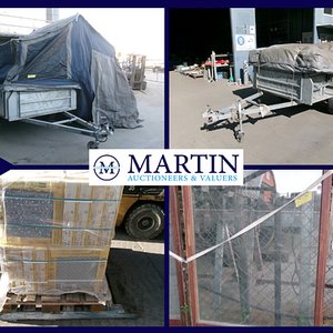 UNRESERVED Camper Trailer and Buildings Materials