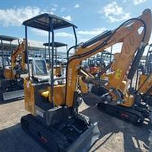 UNRESERVED - Earthmoving Equipment & Attachments -TOWNSVILLE