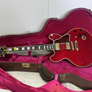 Newcastle Unreserved Music & Sound Gear Auction